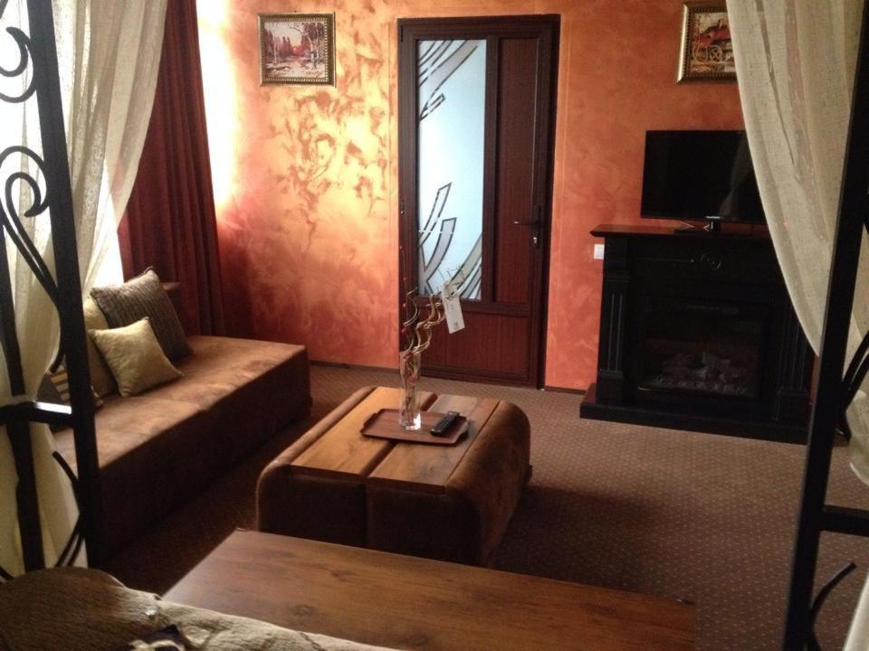La Bucovineanca Hotel Strâmtura Cameră foto