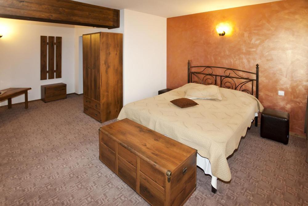 La Bucovineanca Hotel Strâmtura Cameră foto